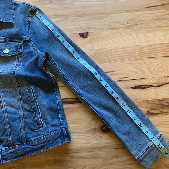 Jean Jacket. - Picture 7 of 10